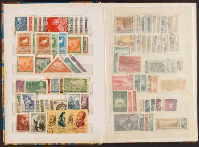 ★○1949-1988年新中国邮票收藏集一册