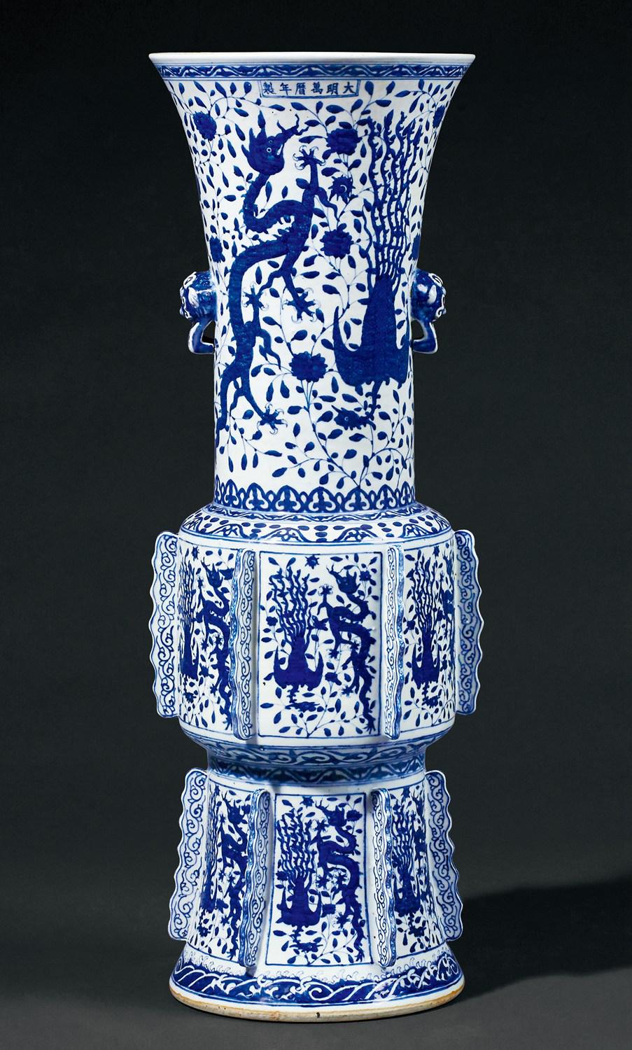 良品まとめ売り 中国大明萬曆年製蓋付壺 陶芸