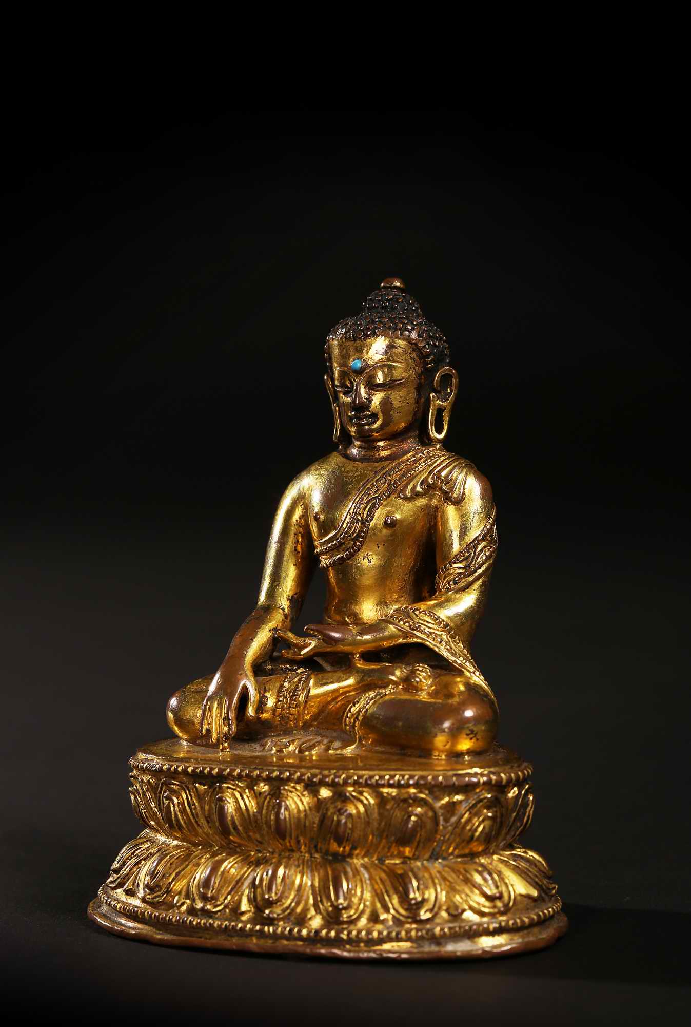 尼泊尔风格 15世纪释迦牟尼佛像