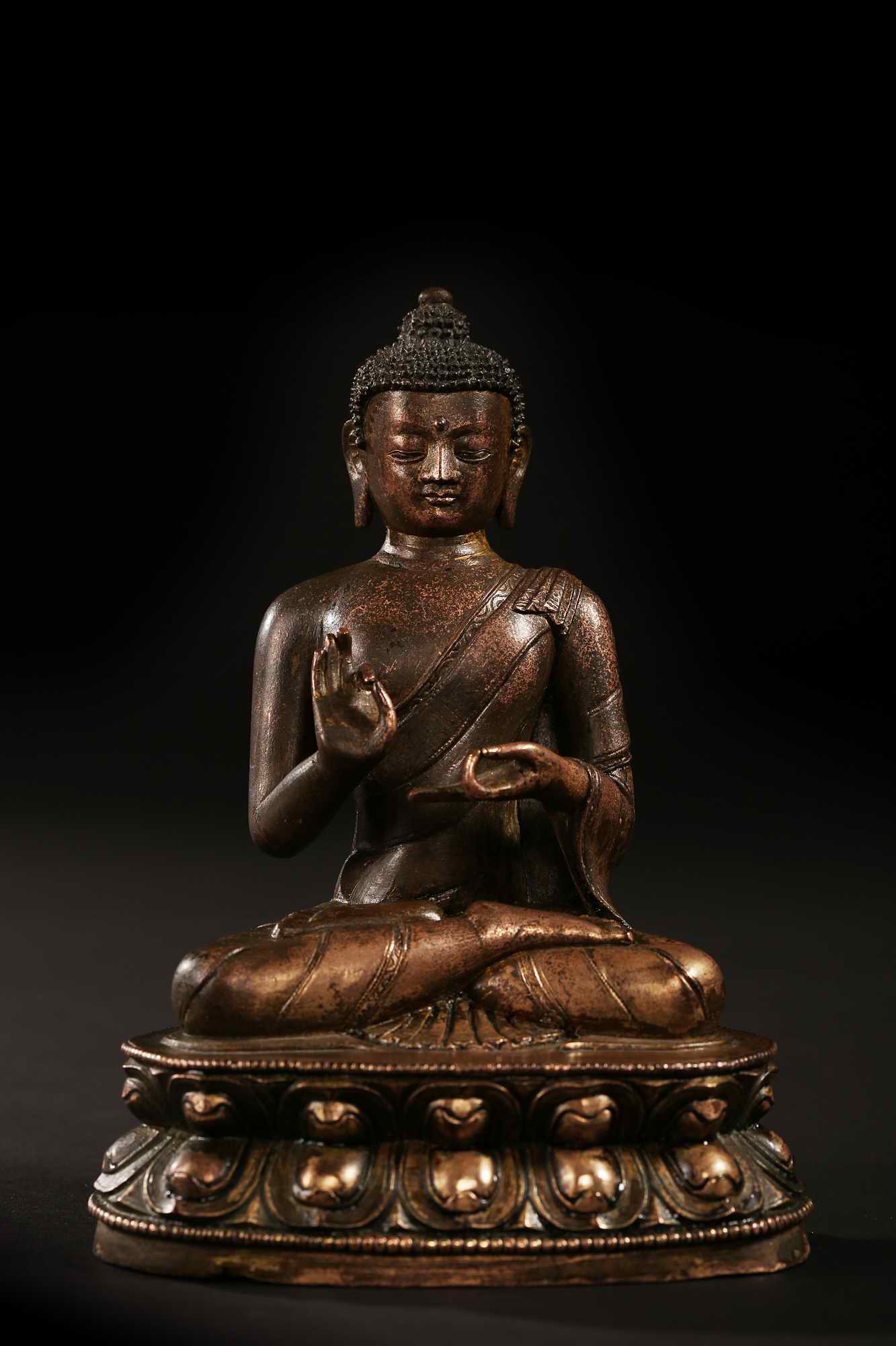 装裱形式：西藏 18世纪释迦牟尼