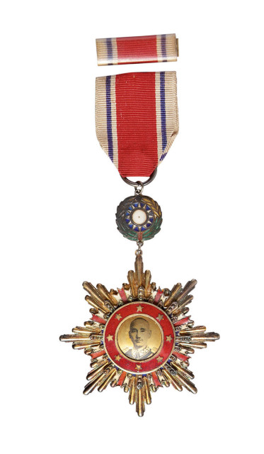 民国时期国民政府抗战胜利勋章一枚