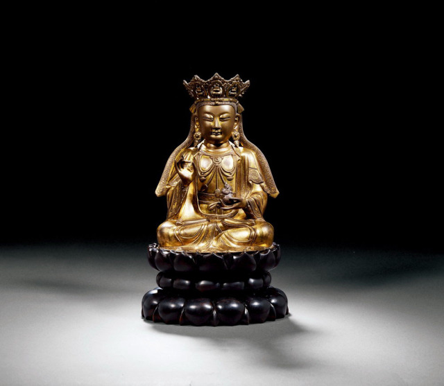 明晚期 铜鎏金地藏菩萨坐像