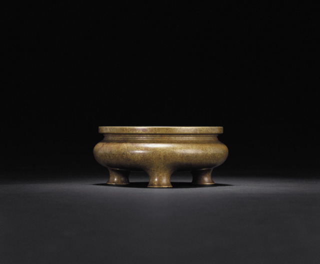 清中期 鬲式铜香炉