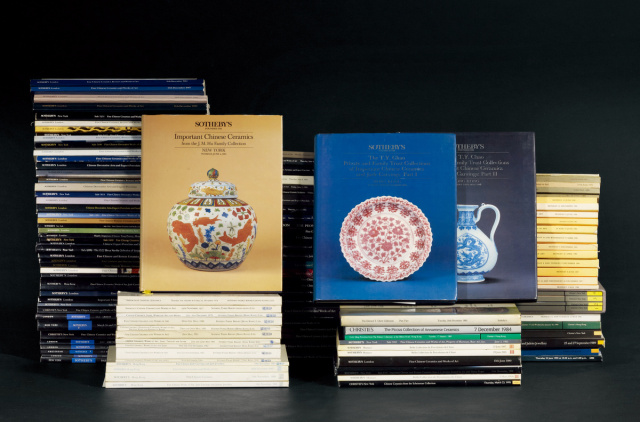  苏富比、佳士得瓷器工艺品拍卖图录共131册