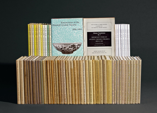   1921-2012年 东方陶瓷学会(伦敦)会刊及展览图录82册
