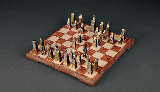 西班牙银质国际象棋1套32枚