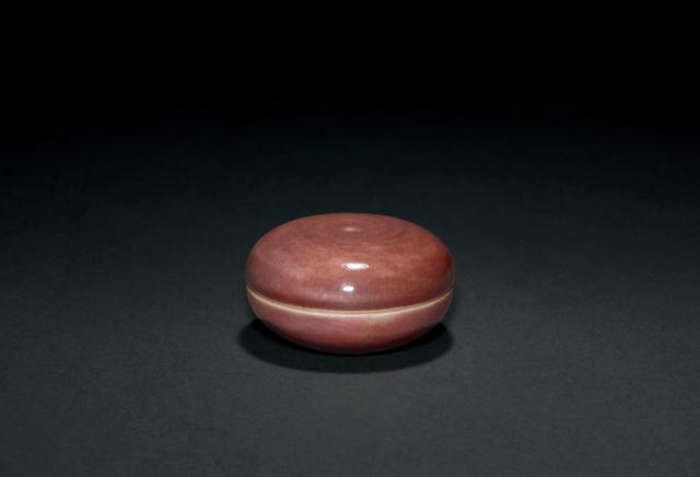 清康熙 豇豆红釉印泥盒